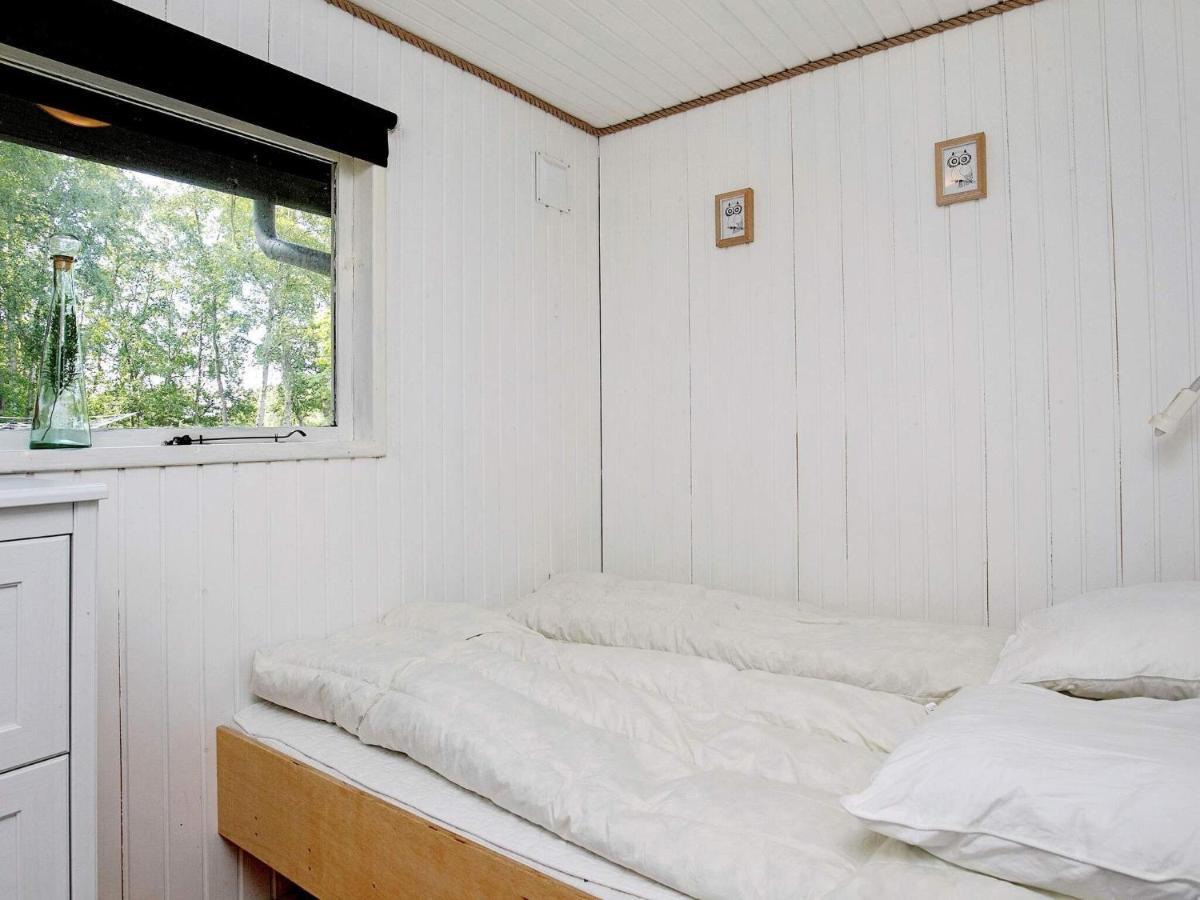 4 Person Holiday Home In L S Laeso Exteriör bild