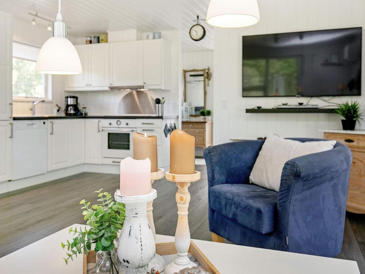 4 Person Holiday Home In L S Laeso Exteriör bild